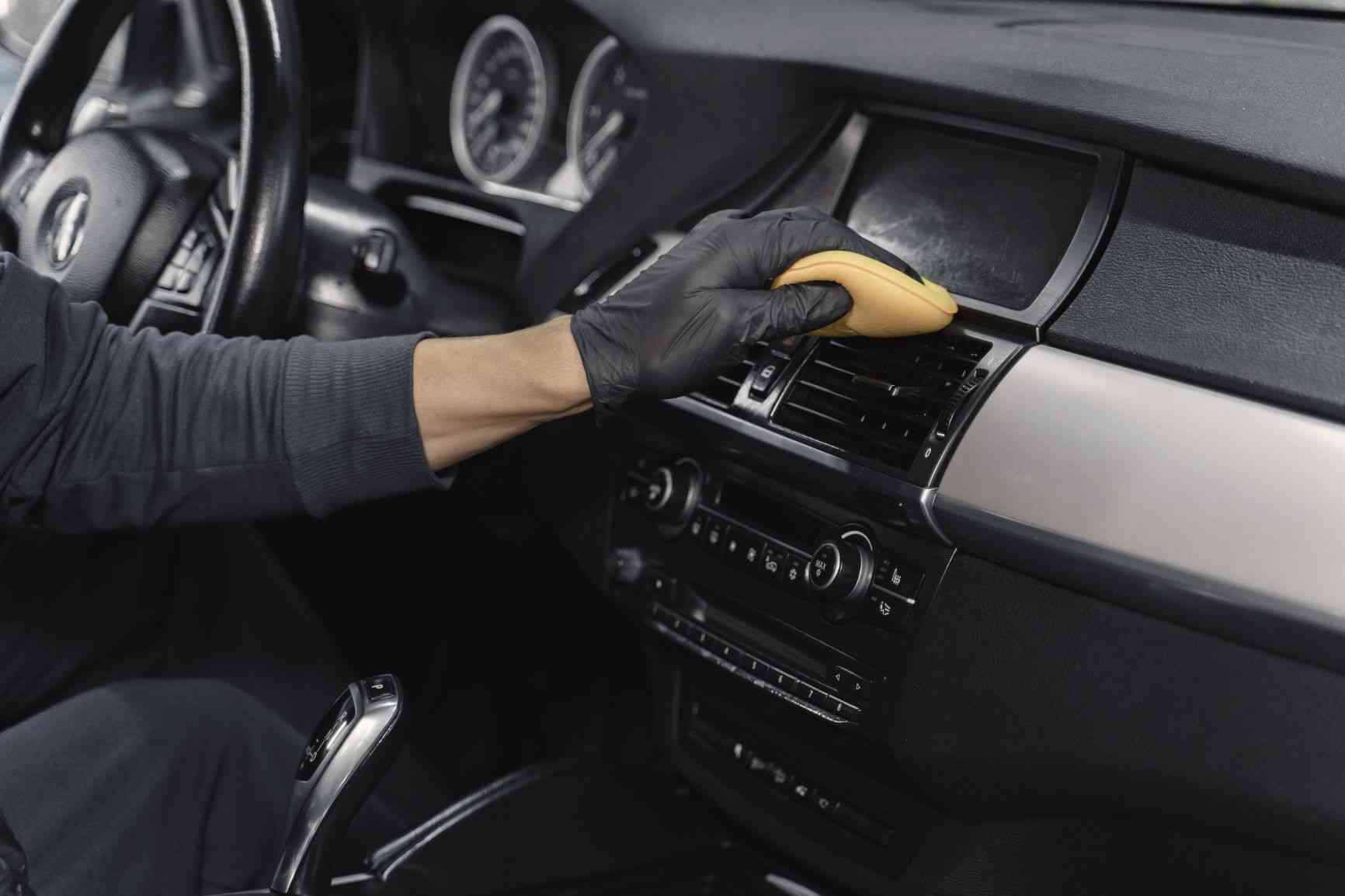 Professional Car Deep Cleaning Service