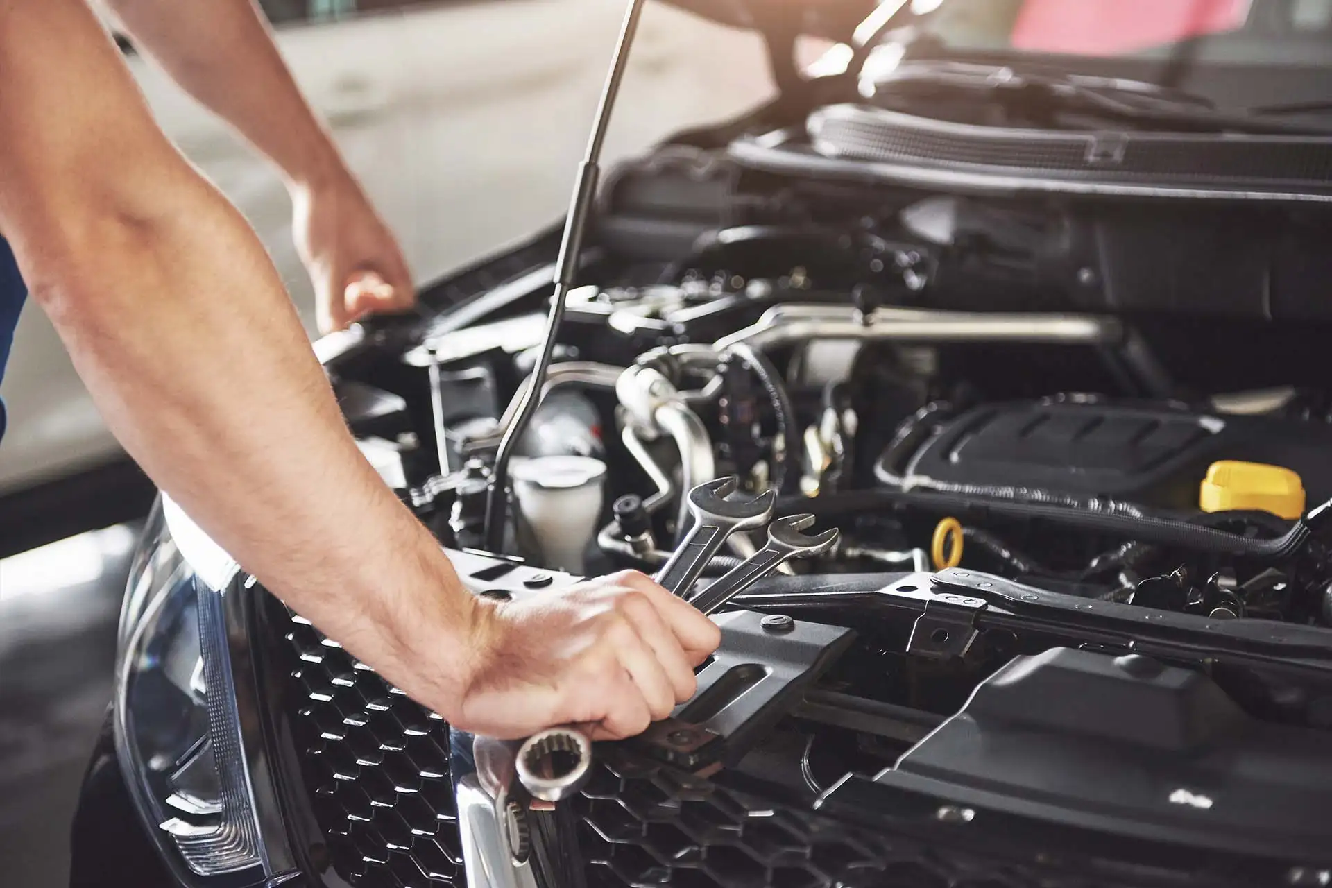Expert Car Service and Repair in Noida